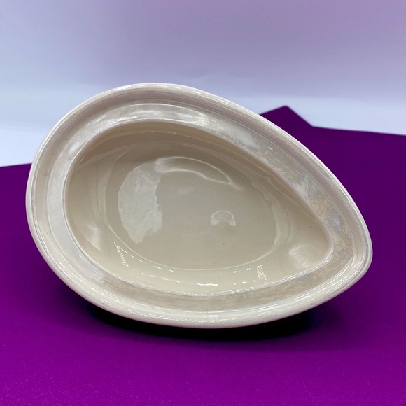 Ceramic Egg With Violets - Picture 2 of 3